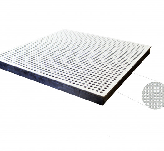 Алюминиевые панели могут поставляться с различными типами финишной обработки