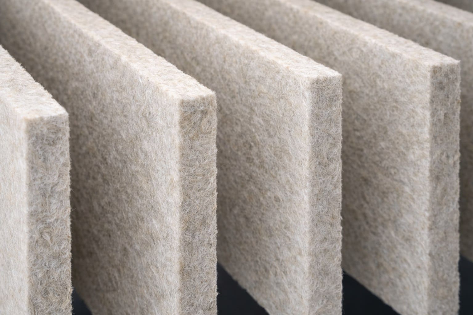 Акустические потолки — решение проблемы шума и эха в интерьере