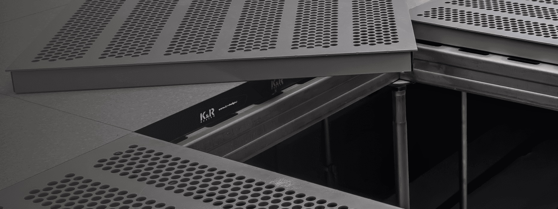 Монтаж фальшпола