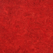 Линолеум натуральный Armstrong Marmorette LPX 121-018 Lobster Red  (красный) 2x20 м